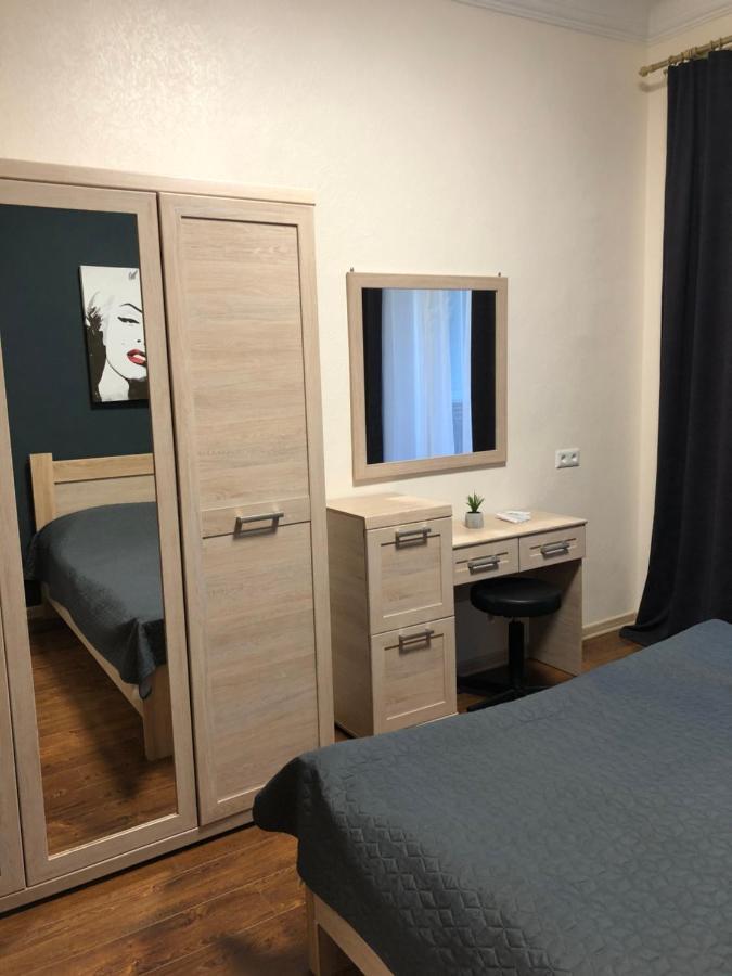 Freddies Apartment Kiev Dış mekan fotoğraf