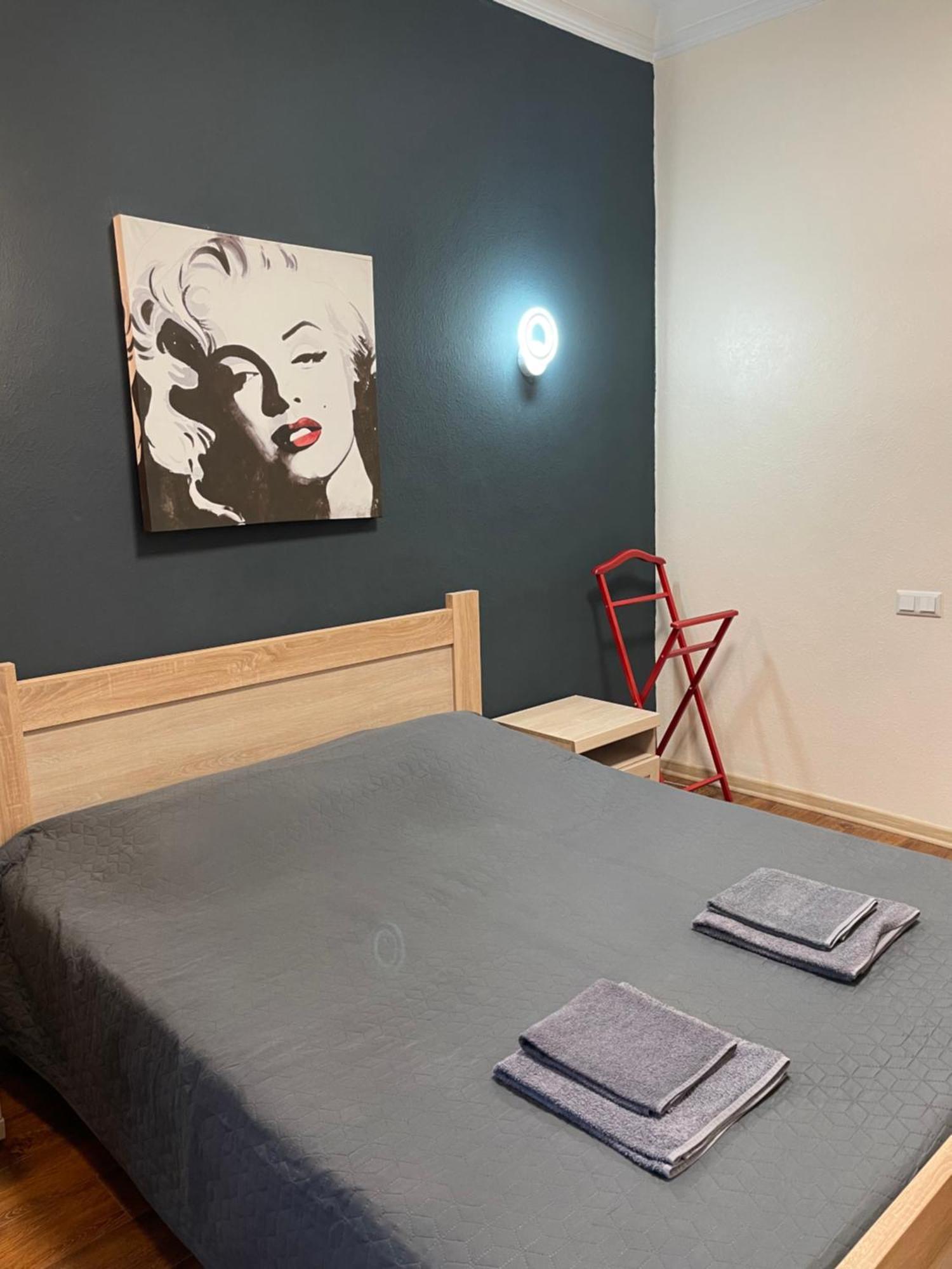 Freddies Apartment Kiev Dış mekan fotoğraf